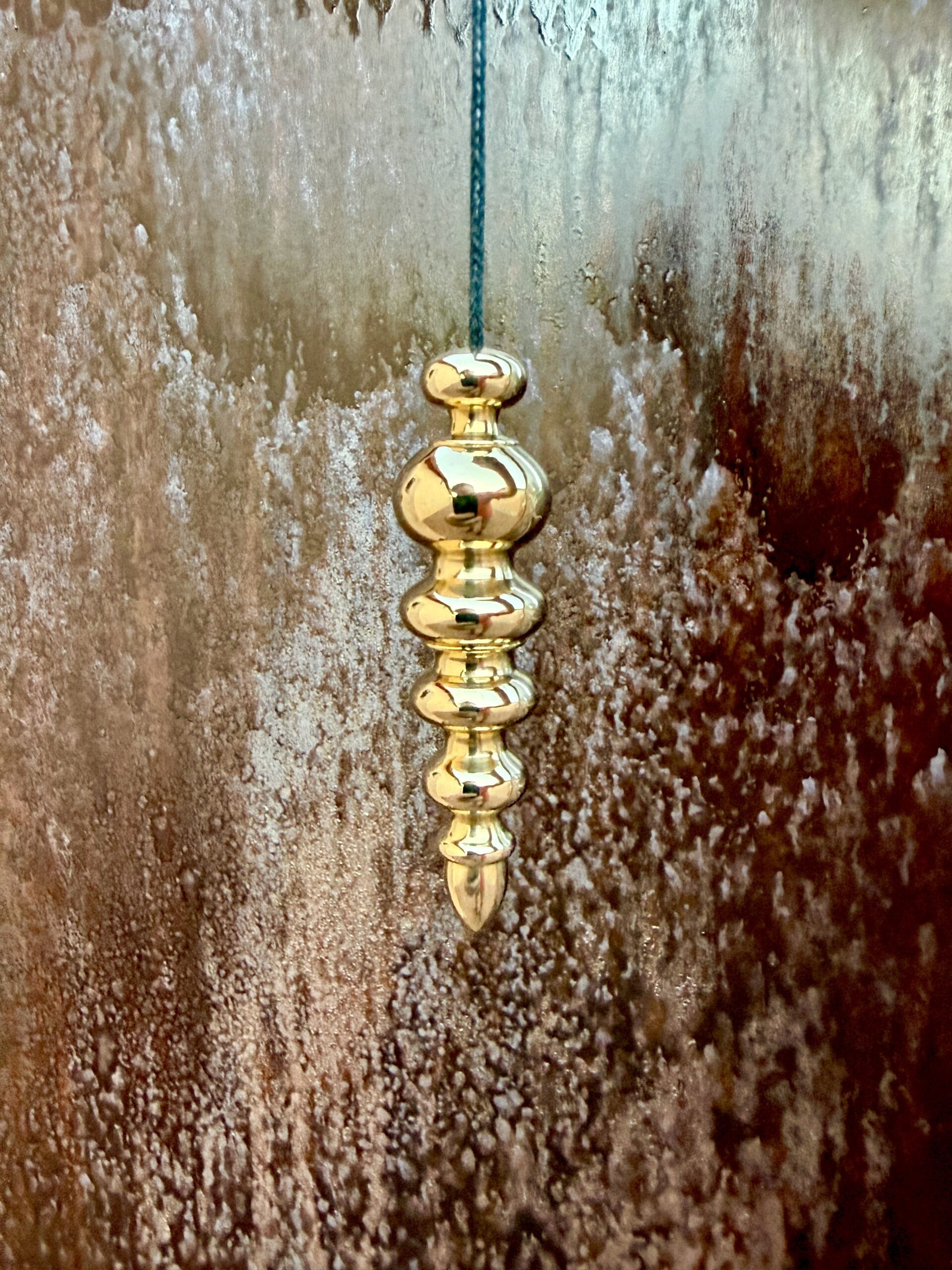 Moor Pendulum - A Dynamic Energy Generator for Healing and Manifestation - Image 4